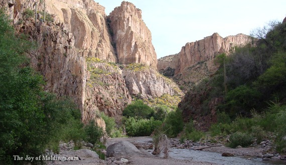 aravaipa-canyon-romantic-hike-date – The Joy of Moldings